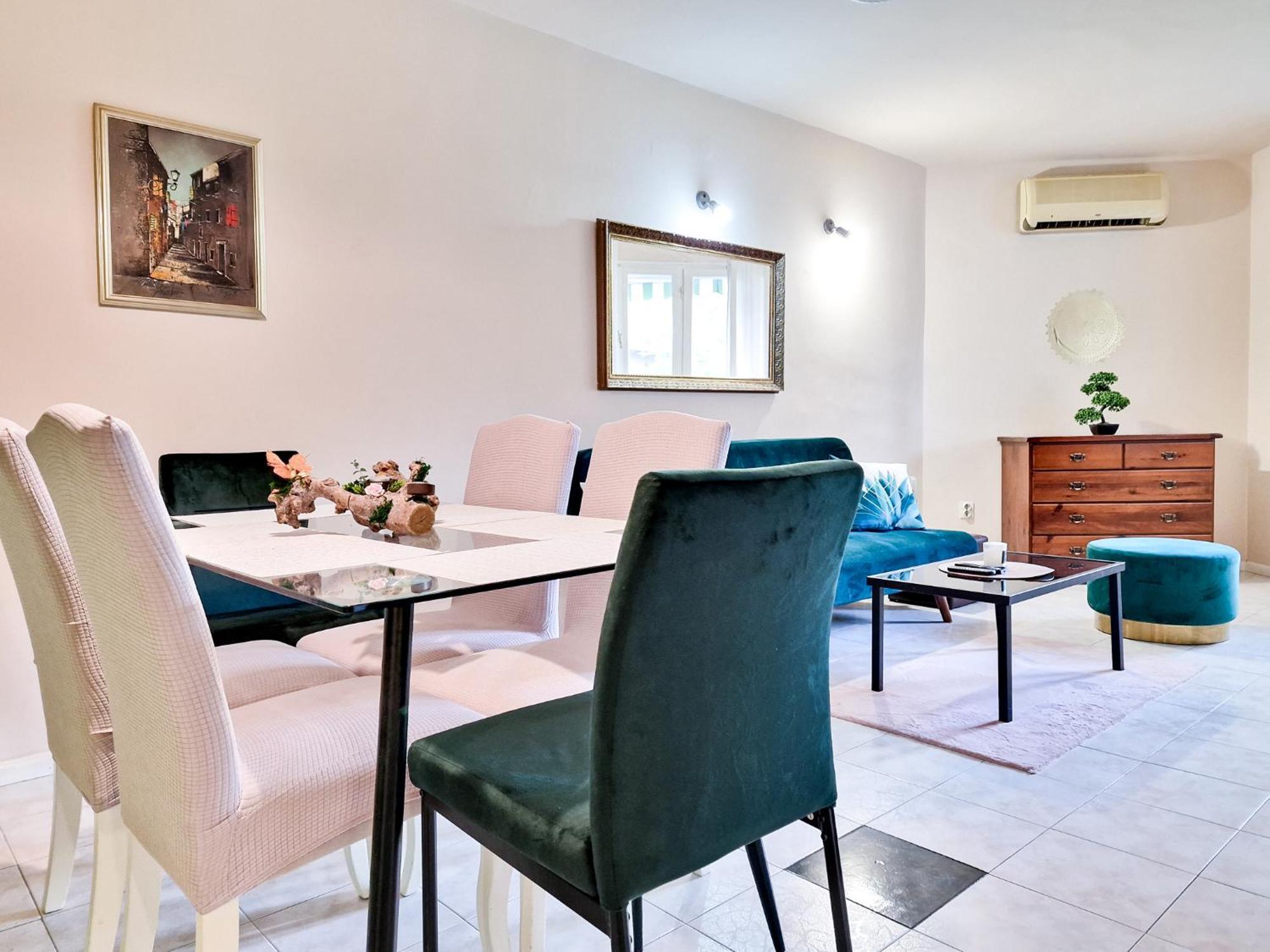 Mobius - Cozy Bacvice Apartment Split Kültér fotó